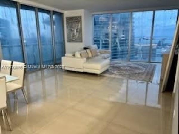 465 Brickell Ave, Unit 5402, Miami, FL 33131
