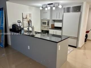 465 Brickell Ave, Unit 5402, Miami, FL 33131 Photo