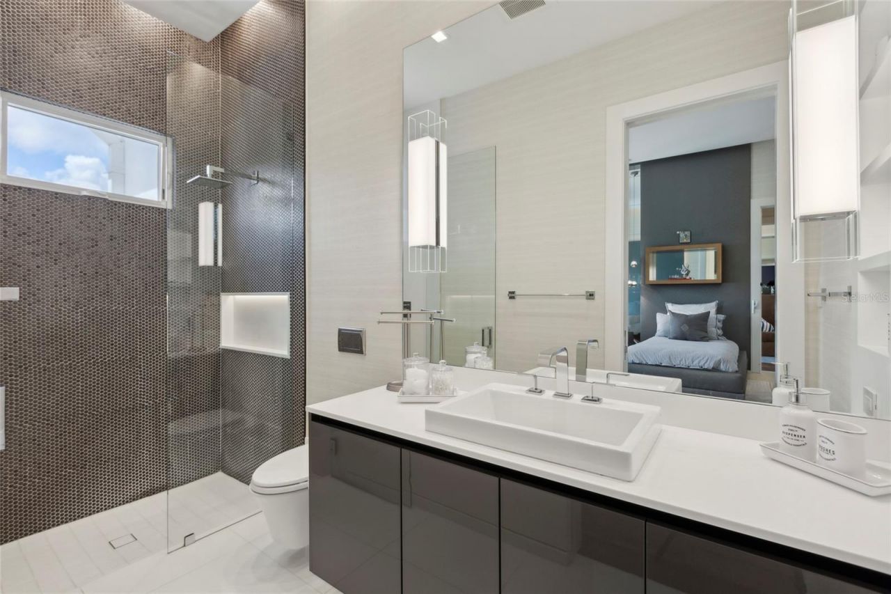 6149 Grosvenor Shore Dr, Windermere, FL 34786 Photo