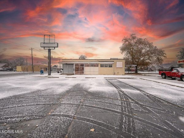 4730 N Summit Street, Toledo, OH 43611