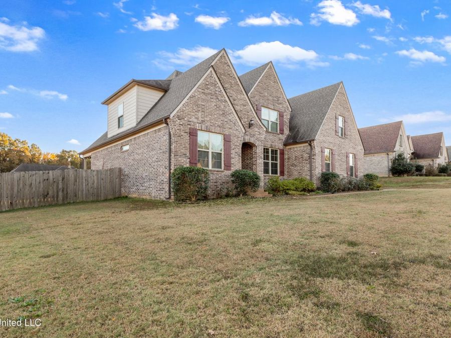 Property Image 4