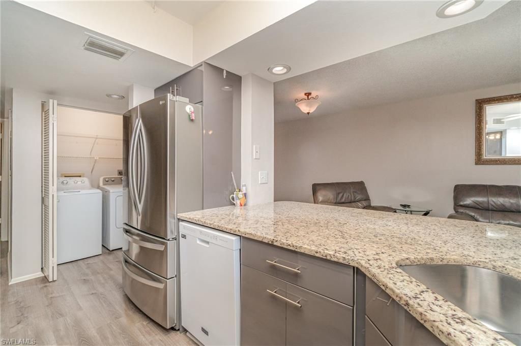 13391 Gateway Dr, Unit 113, Fort Myers, FL 33919 Photo