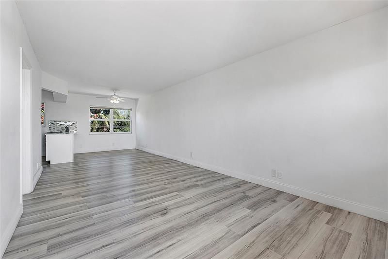 1100 NE 9th Avenue, Unit 302, Fort Lauderdale, FL 33304 Photo