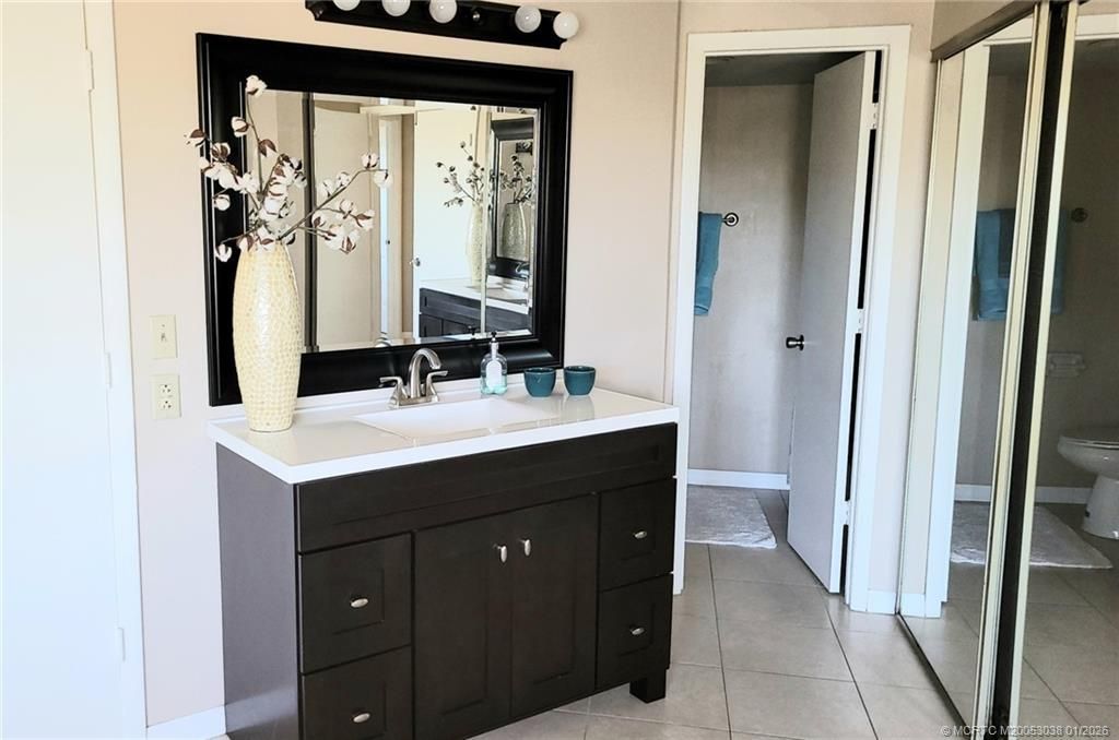 1526 SE Royal Green Circle, Unit 205, Port Saint Lucie, FL 34952 Photo