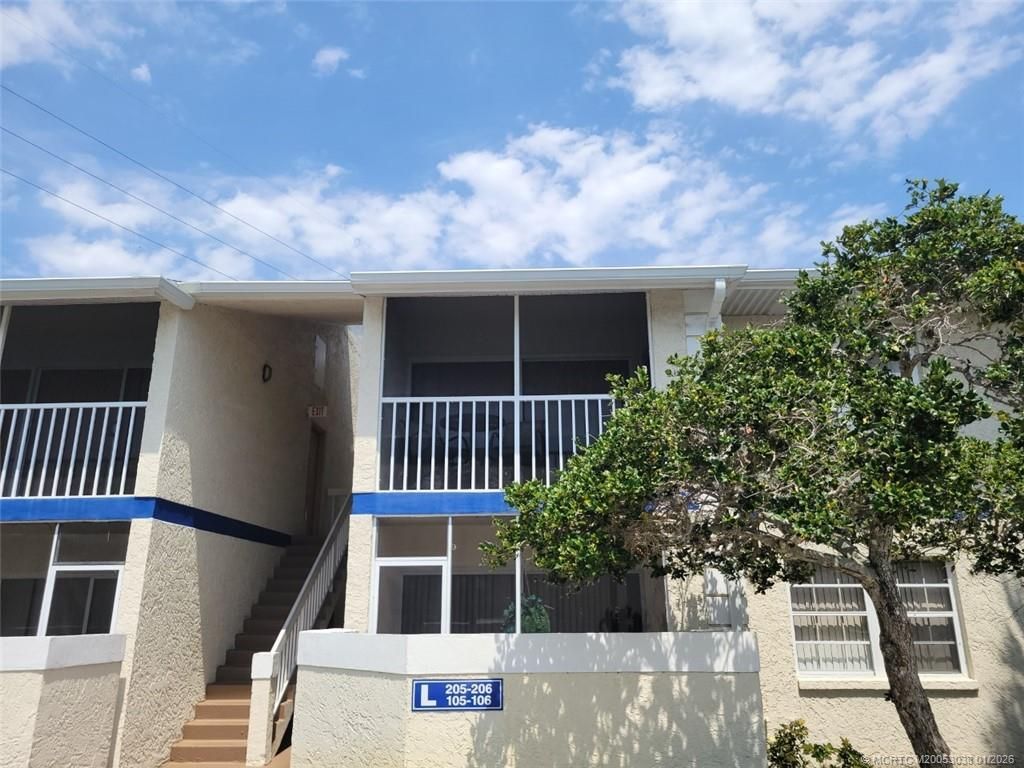 1526 SE Royal Green Circle, Unit 205, Port Saint Lucie, FL 34952 Photo