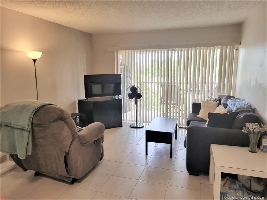 1526 SE Royal Green Circle, Unit 205, Port Saint Lucie, FL 34952 Photo