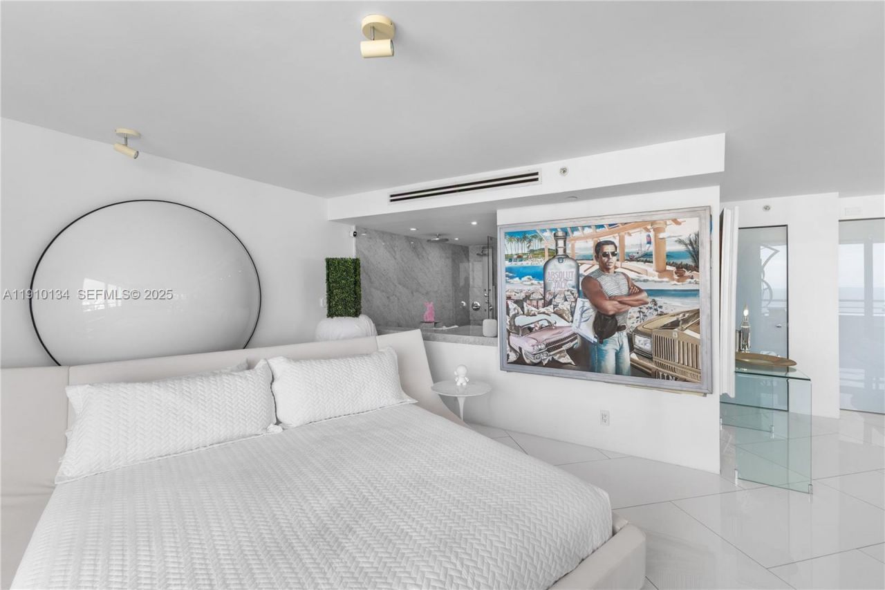 400 S Pointe Dr, Unit 2310, Miami Beach, FL 33139 Photo