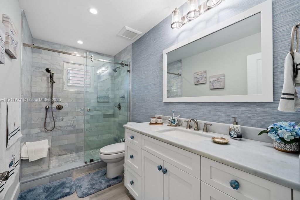 112 Avenue D, Unit 1, Marathon, FL 33050 Photo