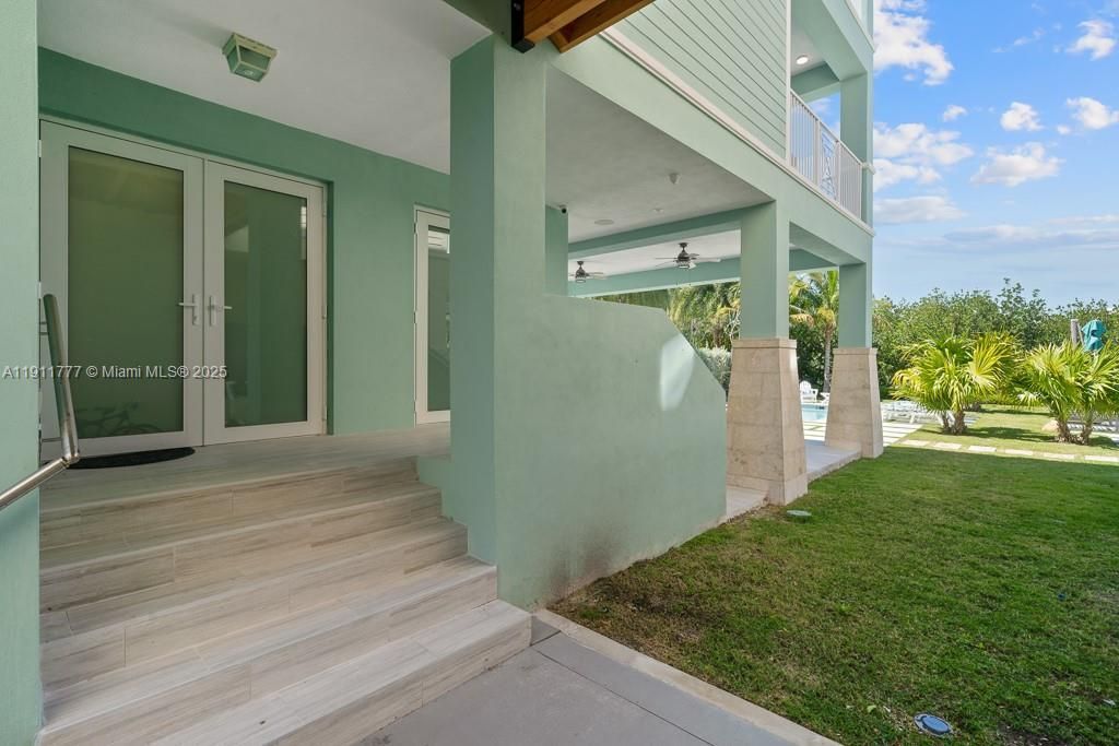 112 Avenue D, Unit 1, Marathon, FL 33050 Photo