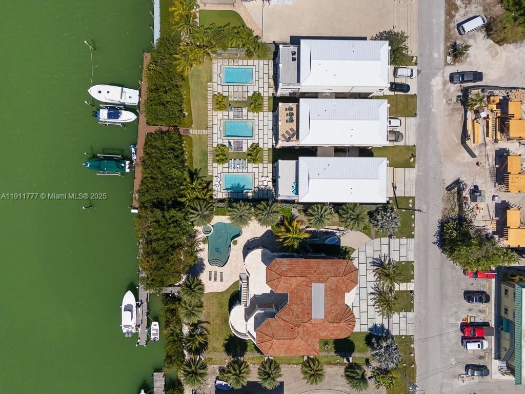 112 Avenue D, Unit 1, Marathon, FL 33050 Photo