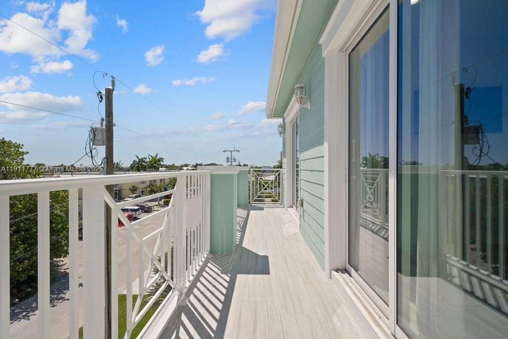112 Avenue D, Unit 1, Marathon, FL 33050 Photo