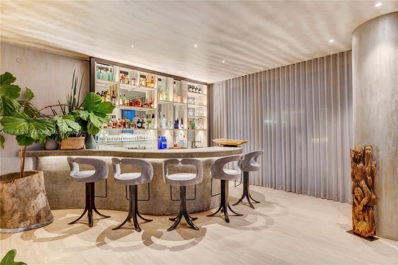 9111 Collins Ave, Unit N-721, Surfside, FL 33154 Photo