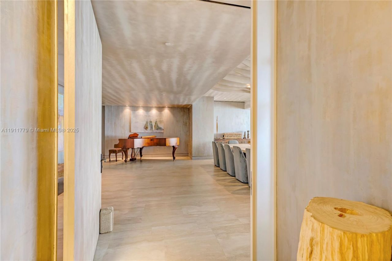 9111 Collins Ave, Unit N-721, Surfside, FL 33154 Photo