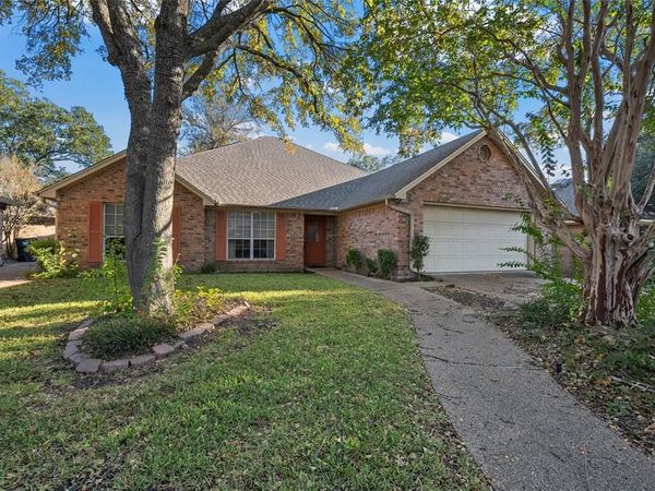3133 Chimney Hill Drive, Waco, TX 76708