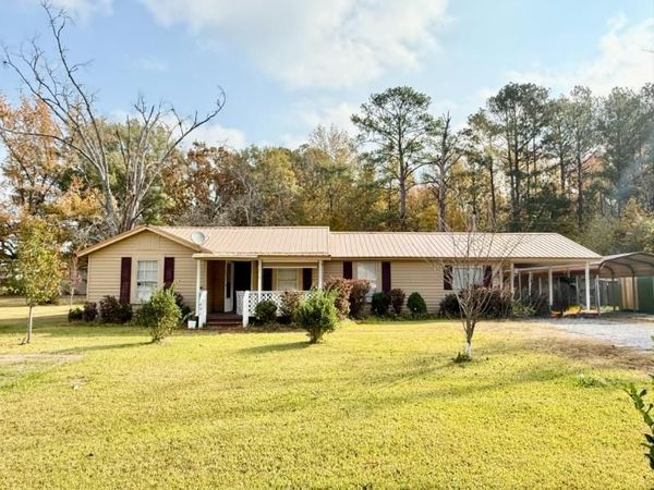 401 Tschudi Road, Amory, MS 38821