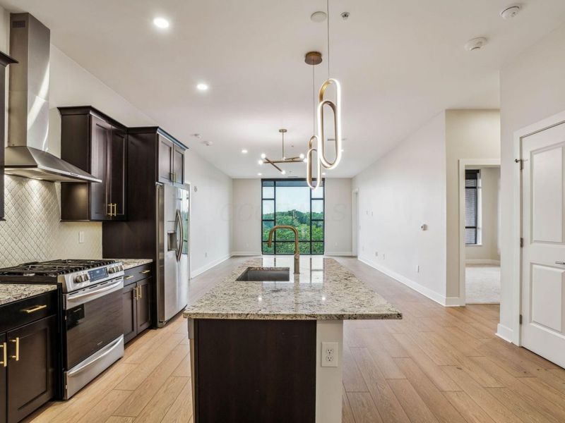 6745 Longshore Street, Unit 404, Dublin, OH 43017 Photo 13