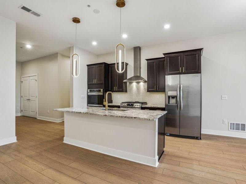 6745 Longshore Street, Unit 404, Dublin, OH 43017 Photo 15