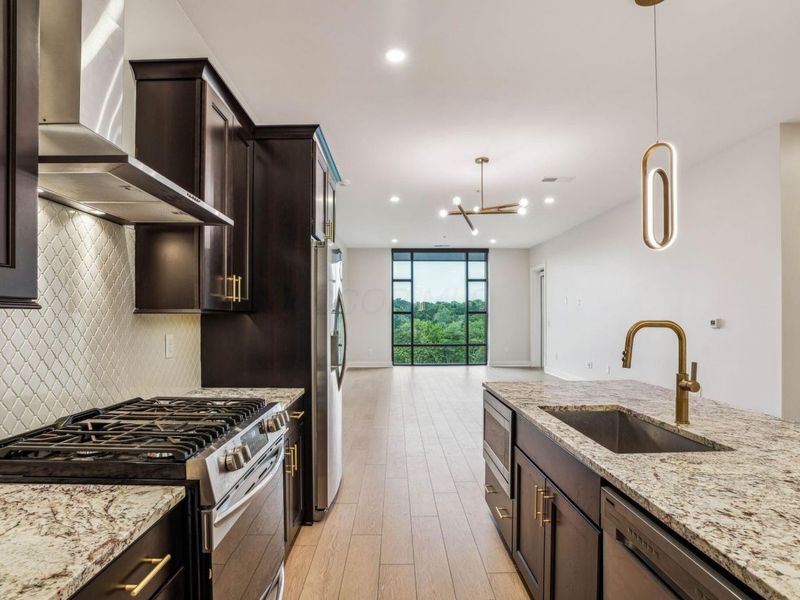 6745 Longshore Street, Unit 404, Dublin, OH 43017 Photo 19