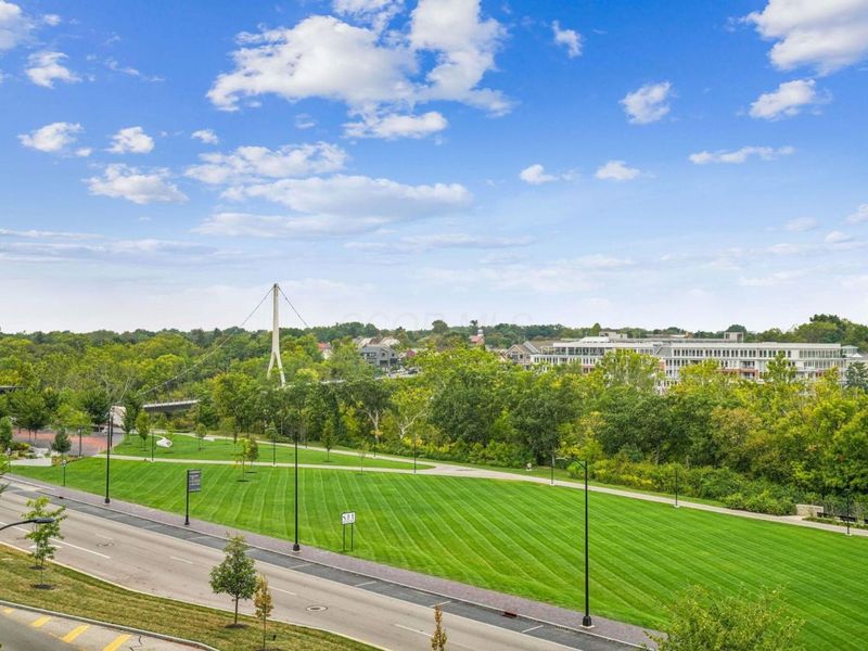 6745 Longshore Street, Unit 404, Dublin, OH 43017 Photo 2