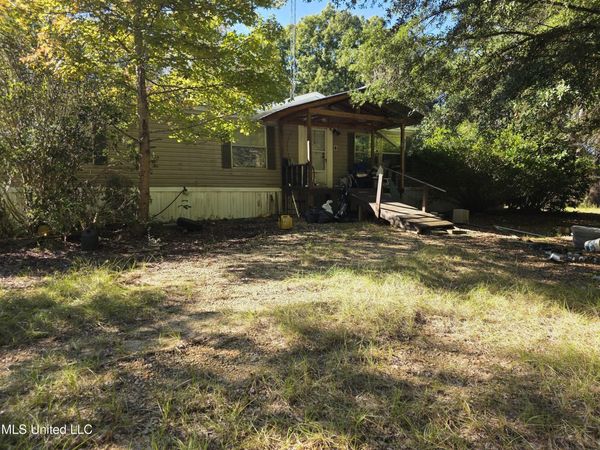 2862 Wallace Dr, Bogue Chitto, MS 39629