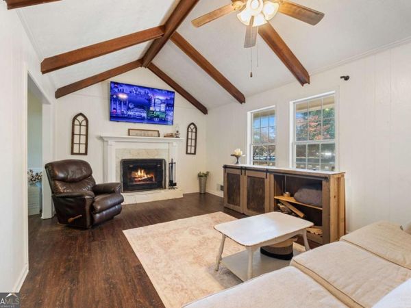 84 Oak Court, Dallas, GA 30157