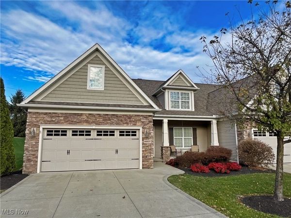 8607 Alexis Drive, Macedonia, OH 44056