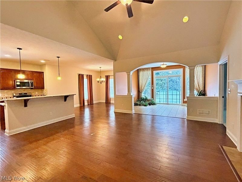 8607 Alexis Drive, Macedonia, OH 44056 Photo 7