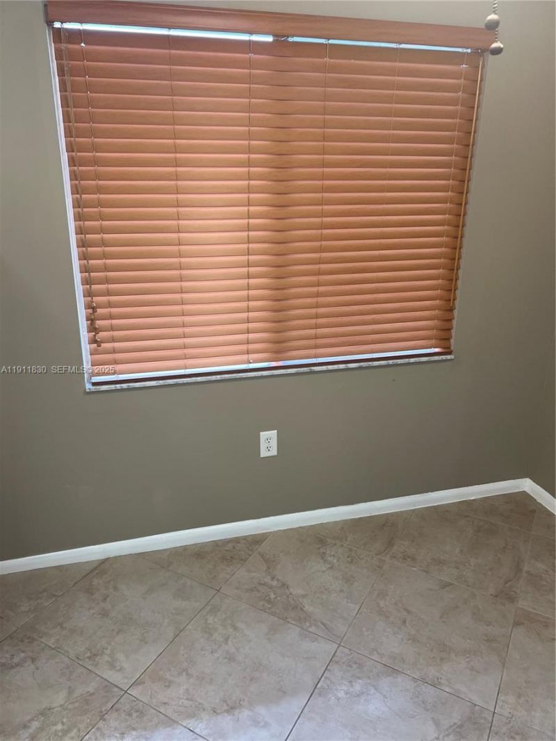 12550 SW 15th St, Unit 307E, Pembroke Pines, FL 33027 Photo