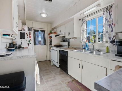 224 S Nevada Street, Yerington, NV 89447 Photo