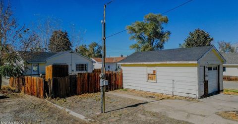 224 S Nevada Street, Yerington, NV 89447 Photo