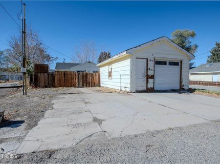 224 S Nevada Street, Yerington, NV 89447 Photo
