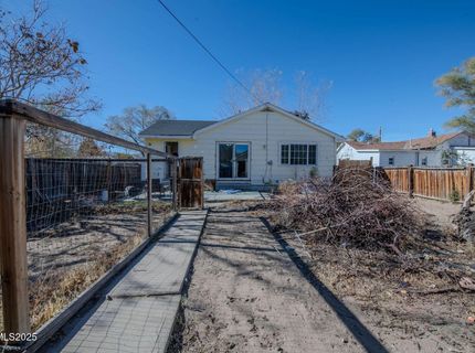 224 S Nevada Street, Yerington, NV 89447 Photo