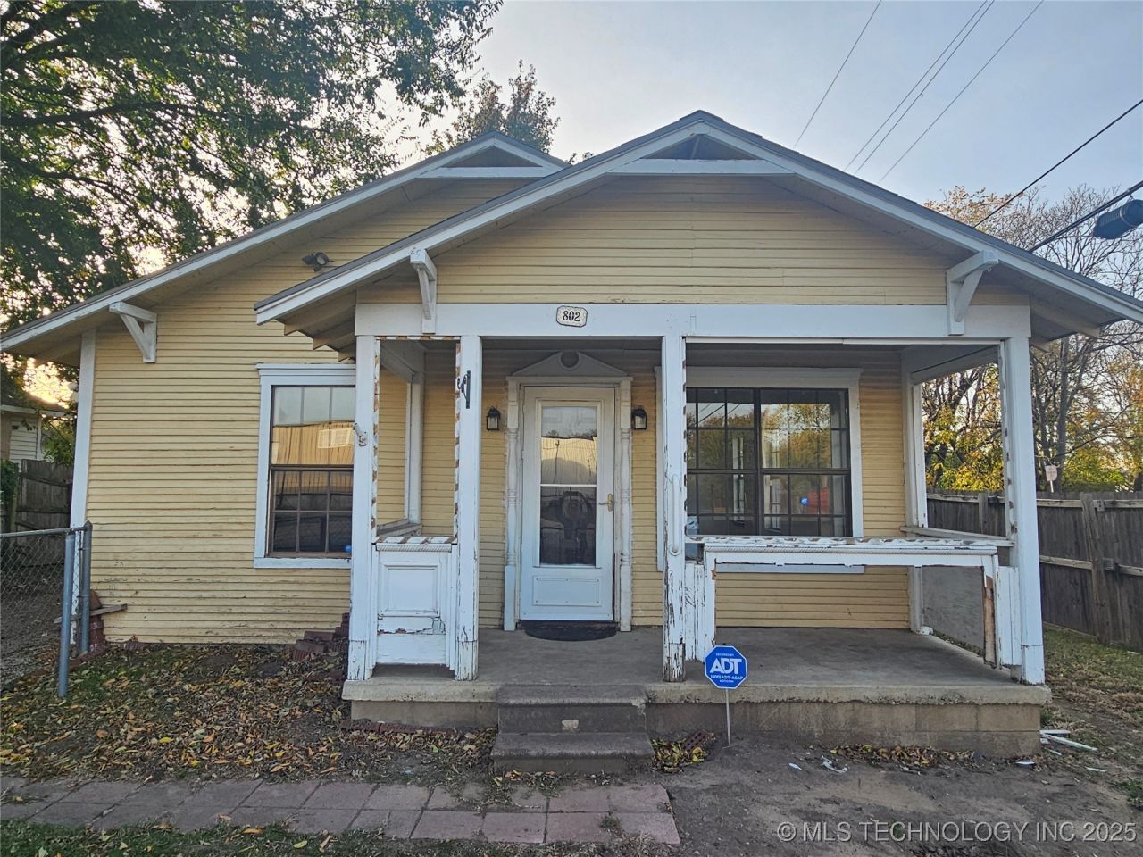 802 S Xanthus Place, Tulsa, OK 74104 Main Photo