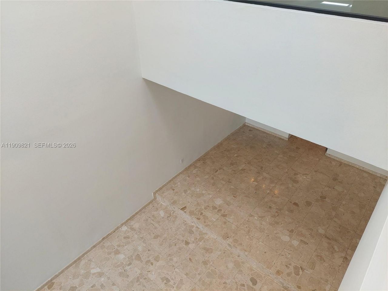 255 Poinciana Dr, Unit 605, Sunny Isles Beach, FL 33160 Photo