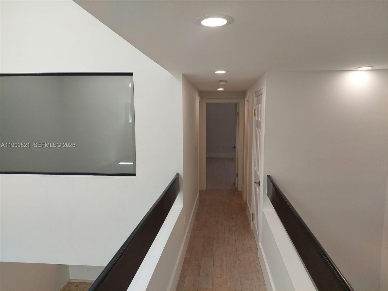 255 Poinciana Dr, Unit 605, Sunny Isles Beach, FL 33160 Photo