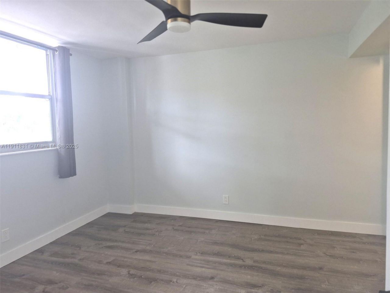 1731 SE 15th St, Unit 205, Fort Lauderdale, FL 33316 Photo