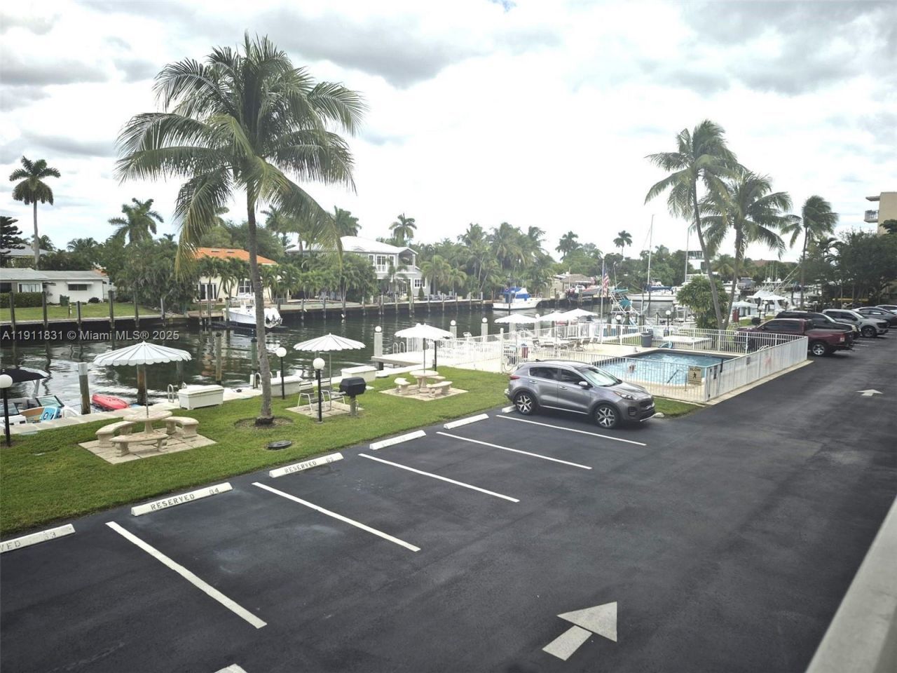 1731 SE 15th St, Unit 205, Fort Lauderdale, FL 33316 Photo