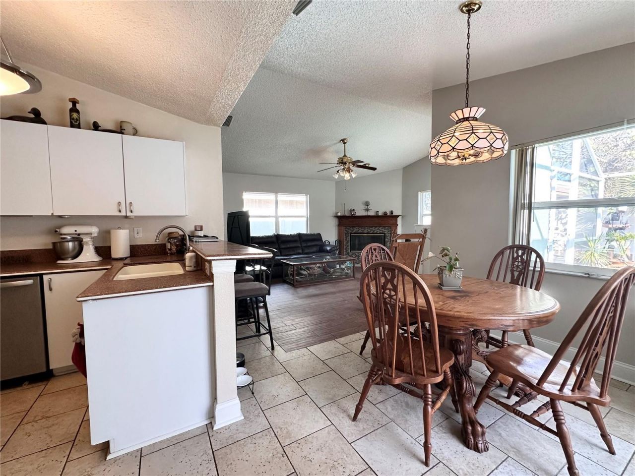 8313 Wrens Way, Largo, FL 33773 Photo