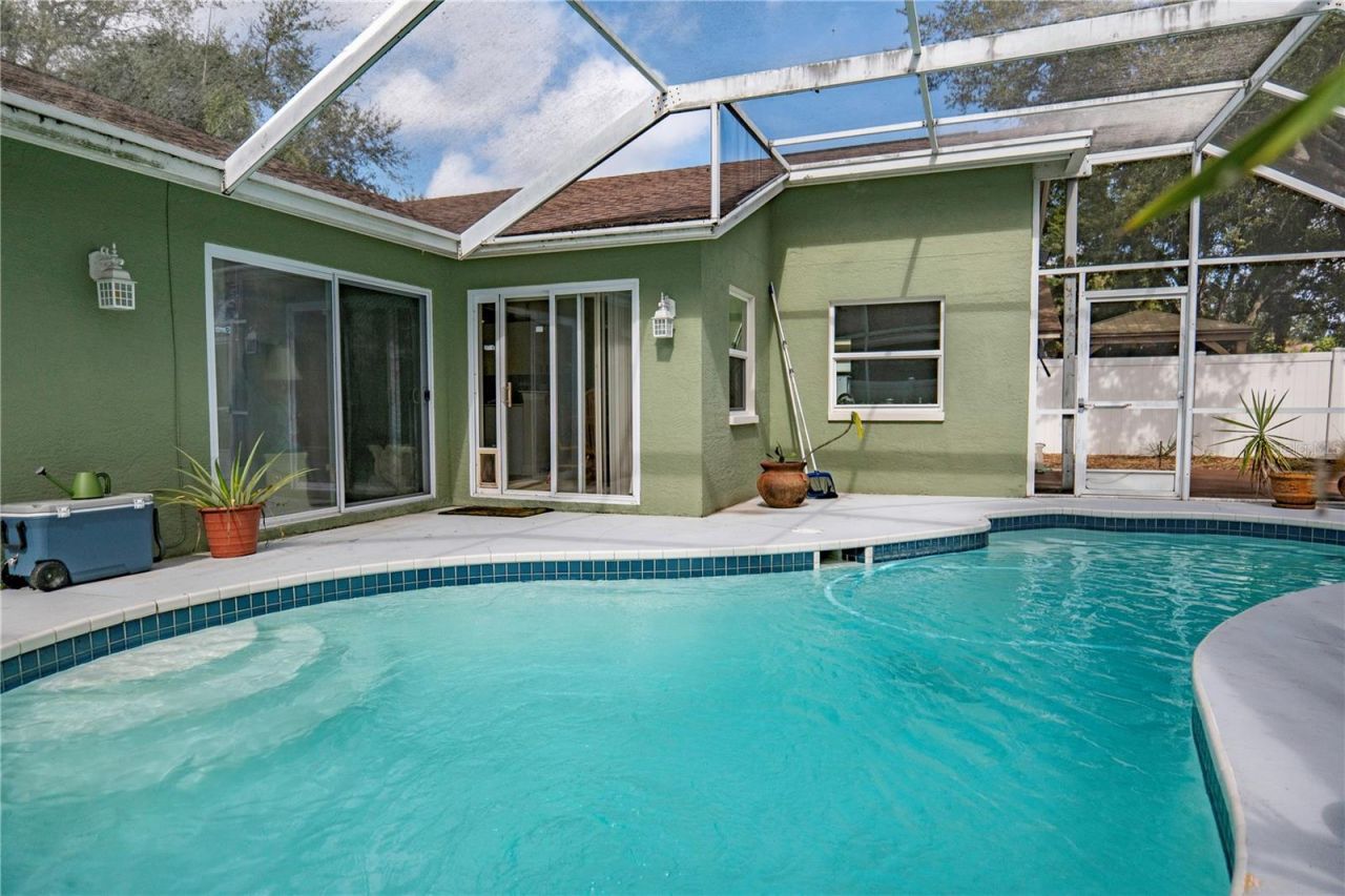 8313 Wrens Way, Largo, FL 33773 Photo