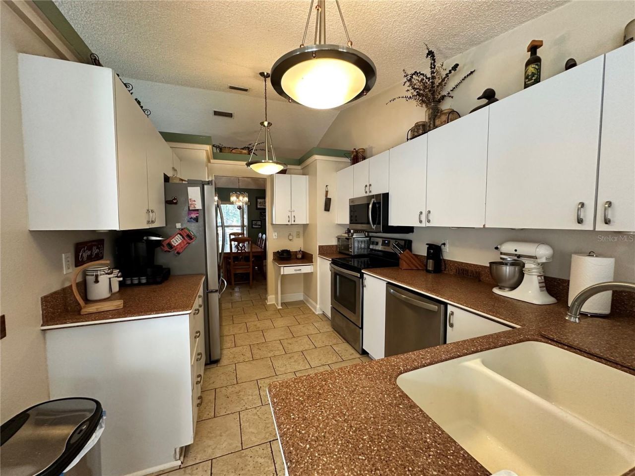 8313 Wrens Way, Largo, FL 33773 Photo