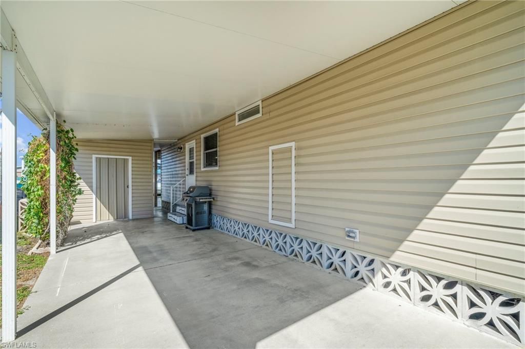 2971 York Rd, Saint James City, FL 33956 Photo