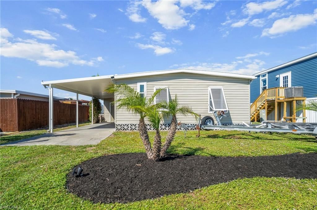 2971 York Rd, Saint James City, FL 33956 Photo