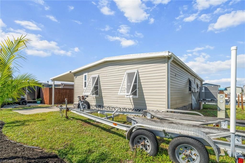 2971 York Rd, Saint James City, FL 33956 Photo