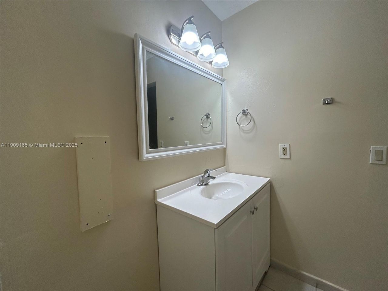 14850 Naranja Lakes Blvd, Unit B1G, Homestead, FL 33032 Photo