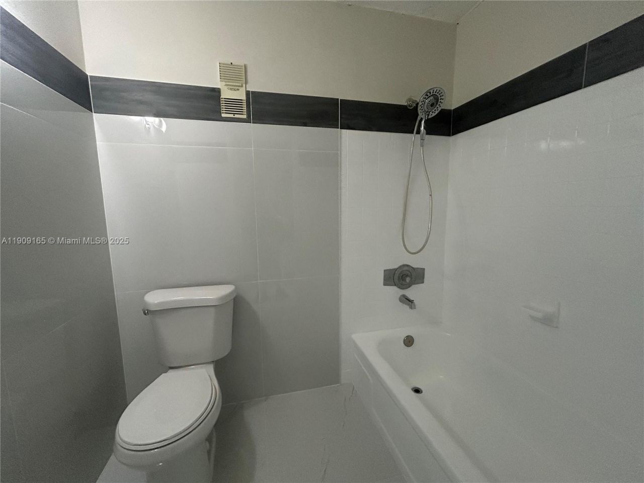 14850 Naranja Lakes Blvd, Unit B1G, Homestead, FL 33032 Photo
