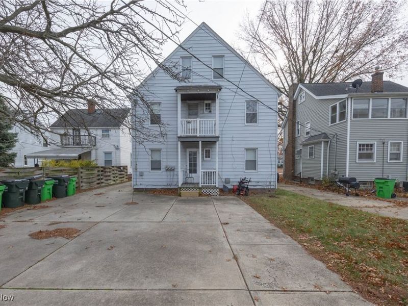 21051 S Lake Shore Boulevard, Euclid, OH 44123 Photo 19