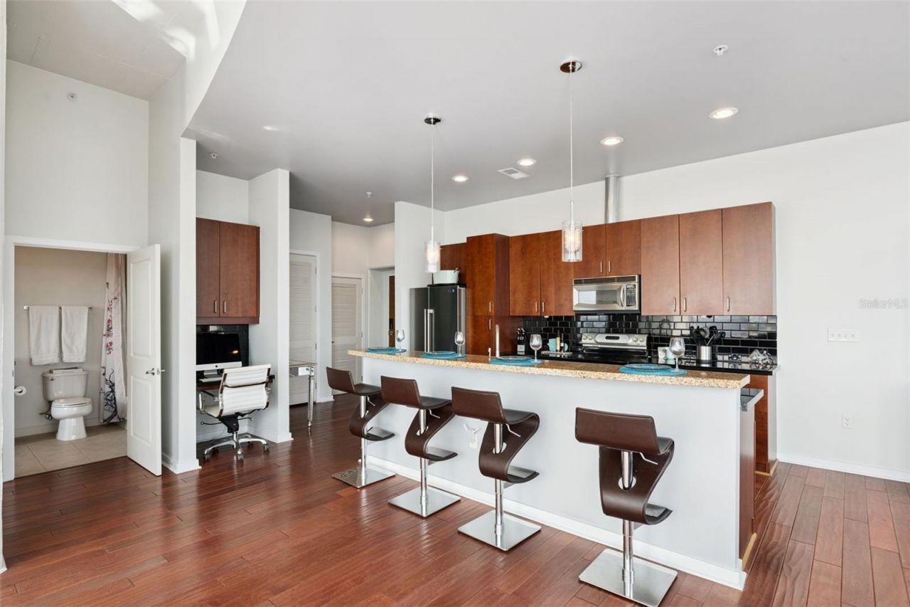 155 S Court Avenue, Unit P-2901, Orlando, FL 32801 Photo