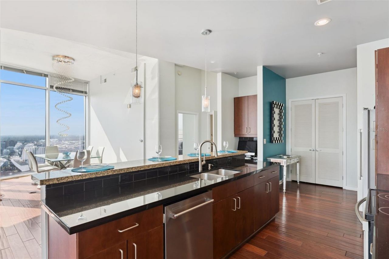 155 S Court Avenue, Unit P-2901, Orlando, FL 32801 Photo