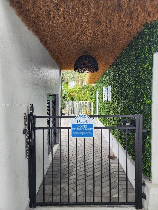 2101 Normandy Dr, Unit 103, Miami Beach, FL 33141 Photo