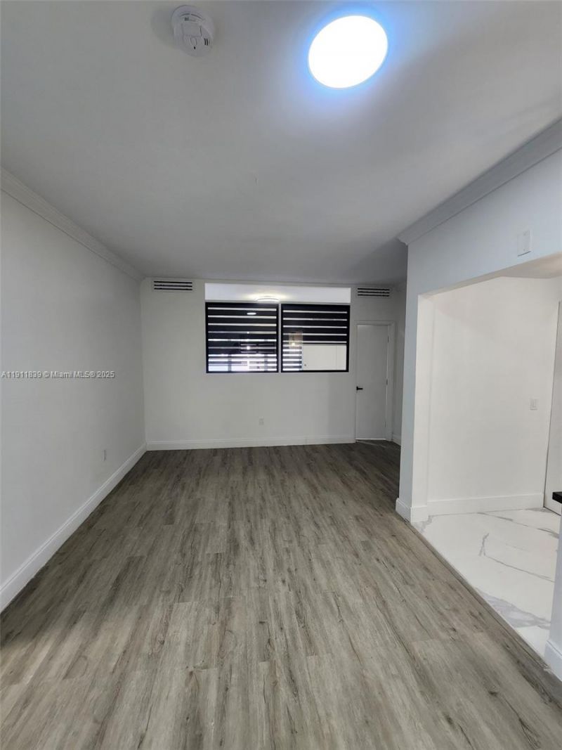 2101 Normandy Dr, Unit 103, Miami Beach, FL 33141 Photo